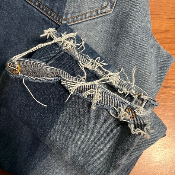 LABORATORY BY Lord and Taylor  two toned  MENS jeans - Picture 9 of 16